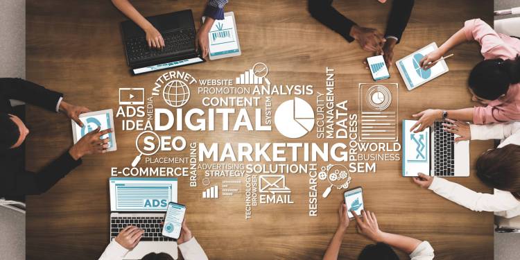 Digital,Marketing,Technology,Solution,For,Online,Business,Concept,-,Graphic